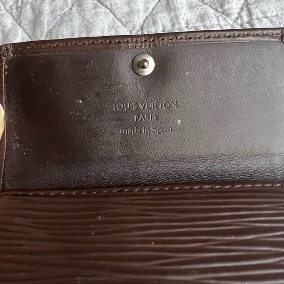 Louis Vuitton Epi key and card holder - Picture 6 of 15
